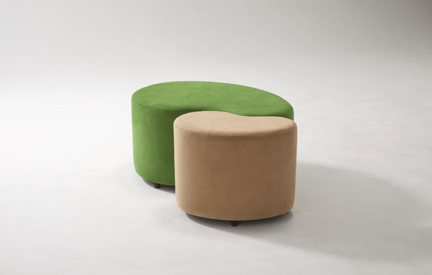 オープンスペース　ロビー　スツール