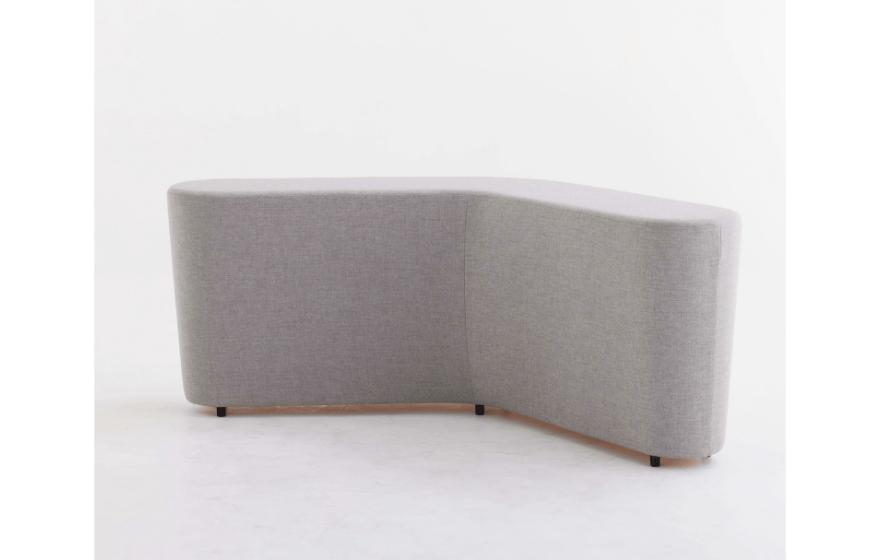 ミュージアム　ロビーベンチ